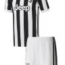 Футбольная форма FС Juventus 2017-18 home