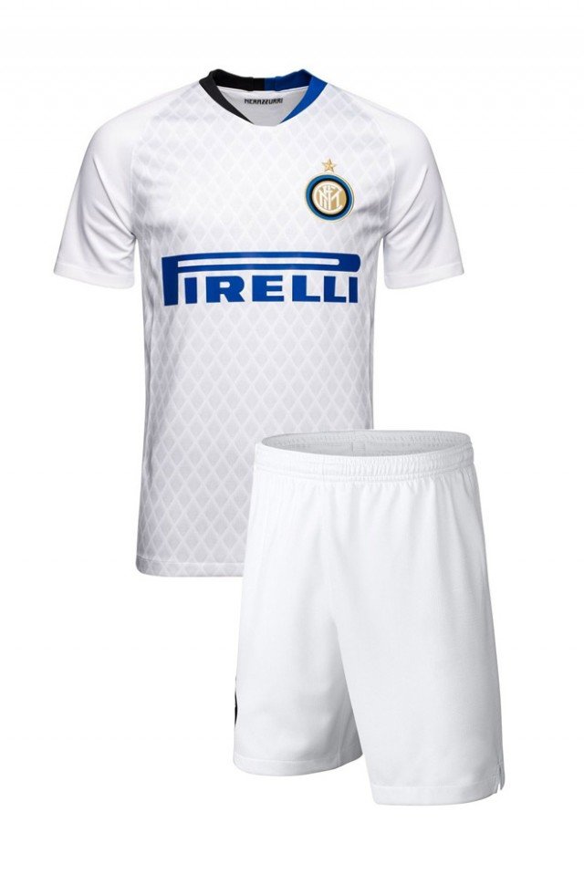 Футбольная форма FC Inter 2018-19 away